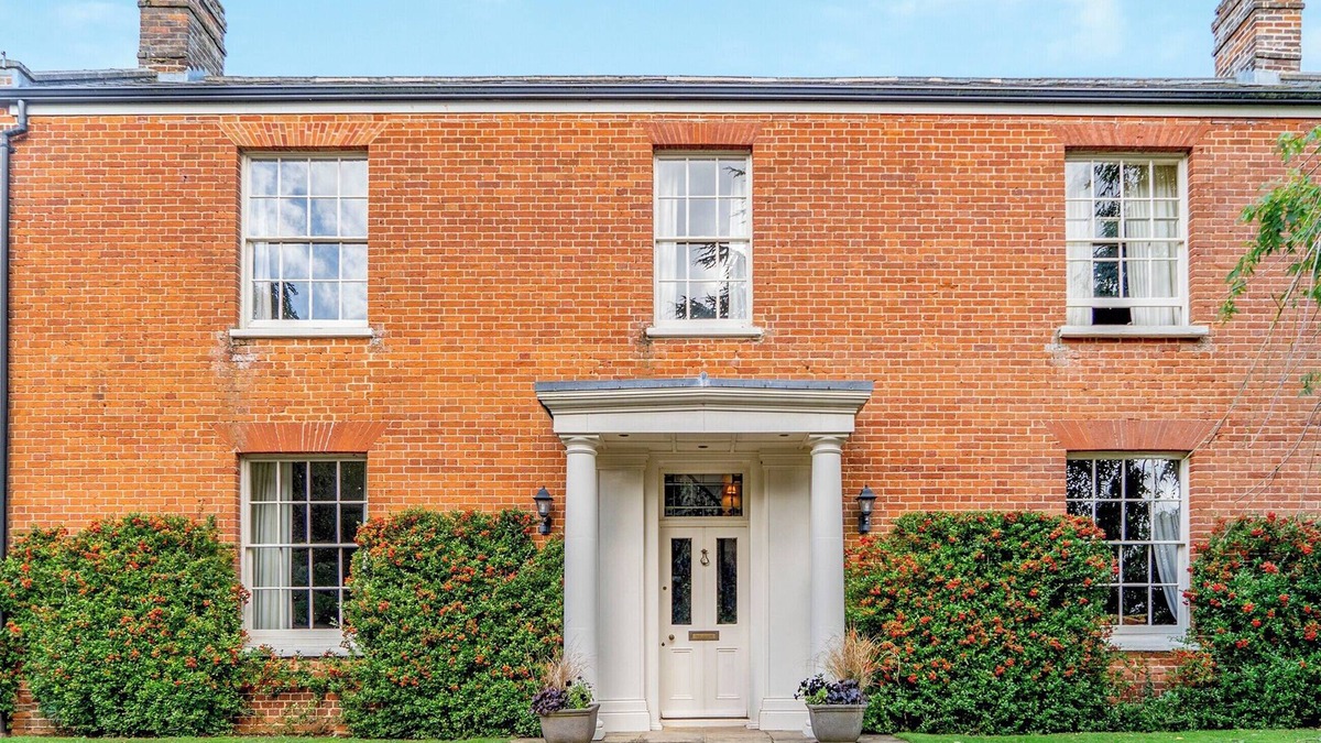 Sculthorpe Cottage | The Grange Farmhouse