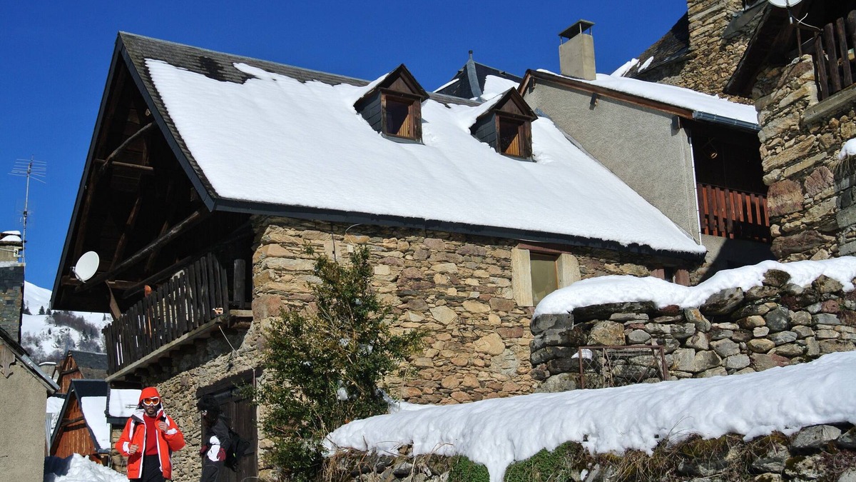 Bourg-d'Oueil Ski Chalet | The Grangerie; Family Chalet In The Station De Ski De Bourg D'oueil.