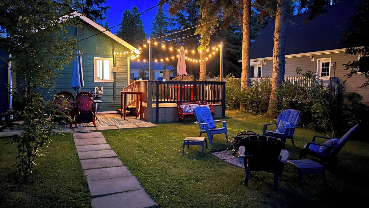 Alberta Beach Cabin | THE GREAT ESCAPE