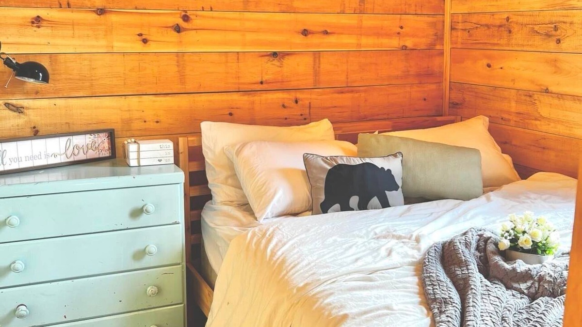 Muskoka Lakes Cottage | The Great Escape! (Muskoka Lake Cottages #4 WATERFRONT)