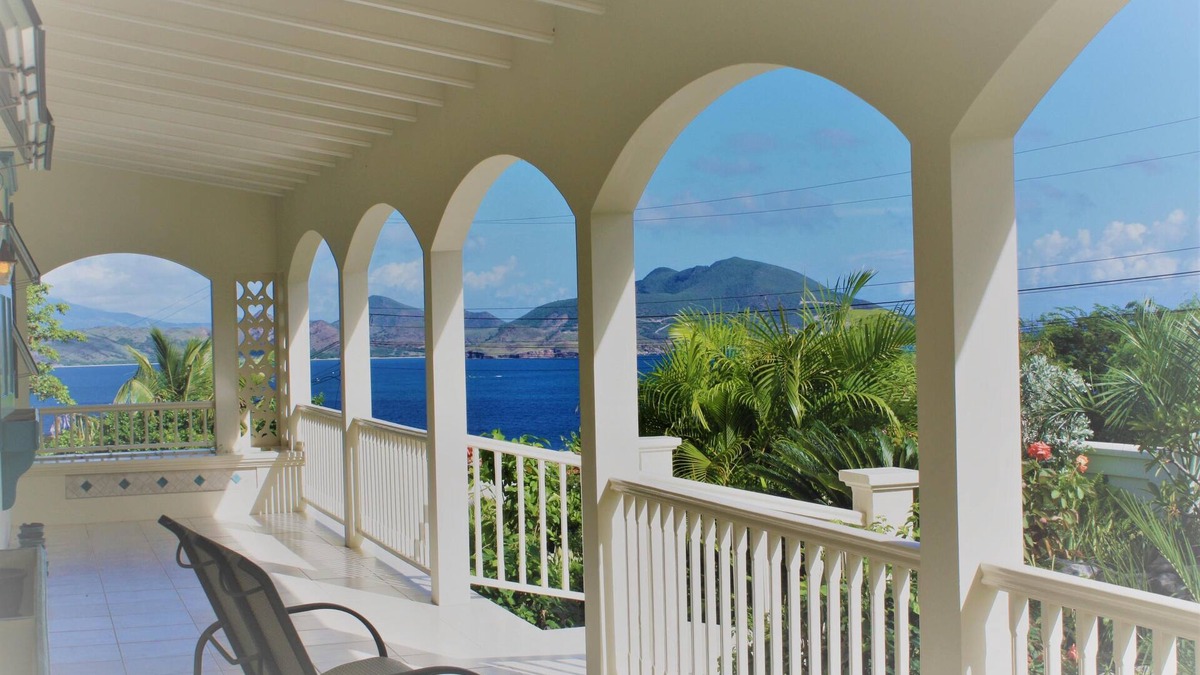 Oualie Bay House | The Great House at Eden Villa Estate, private pool, jeep