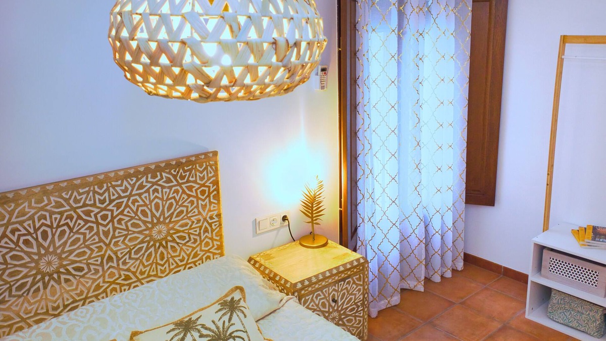 Beiro Villa | The Great Sultan, 1492. Mirador San Nicolas & Mezquita 2 min on Foot