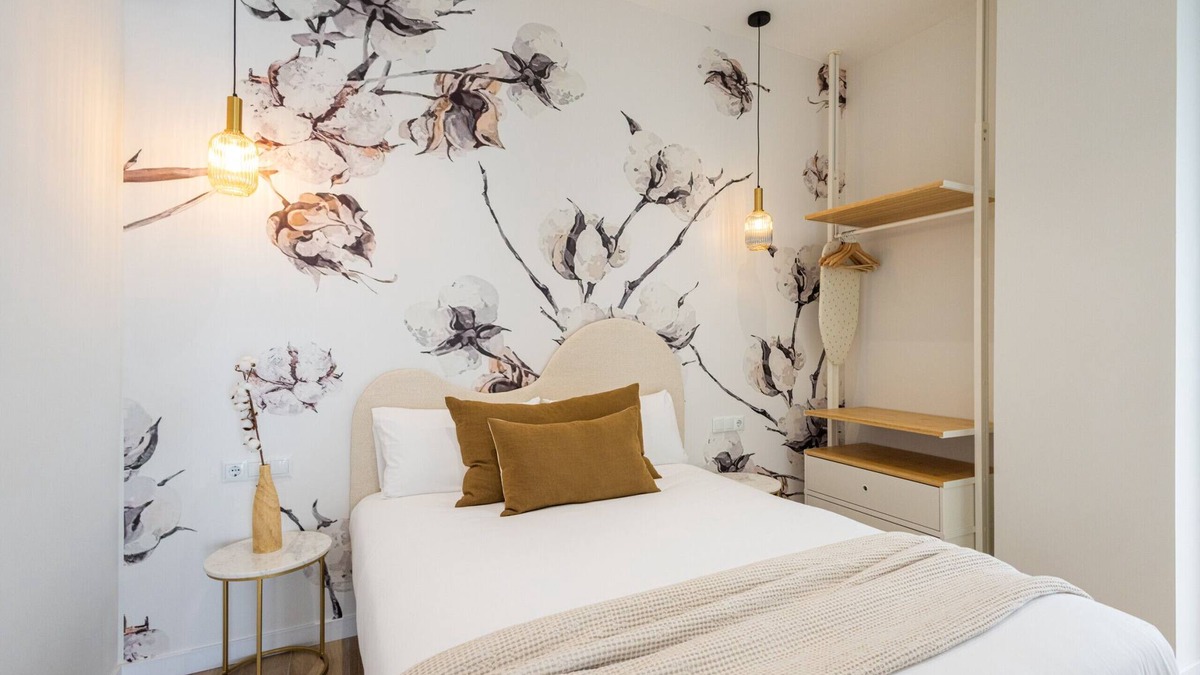 Nou Moles Apartment | The Green Apartment IV by Florit Flats