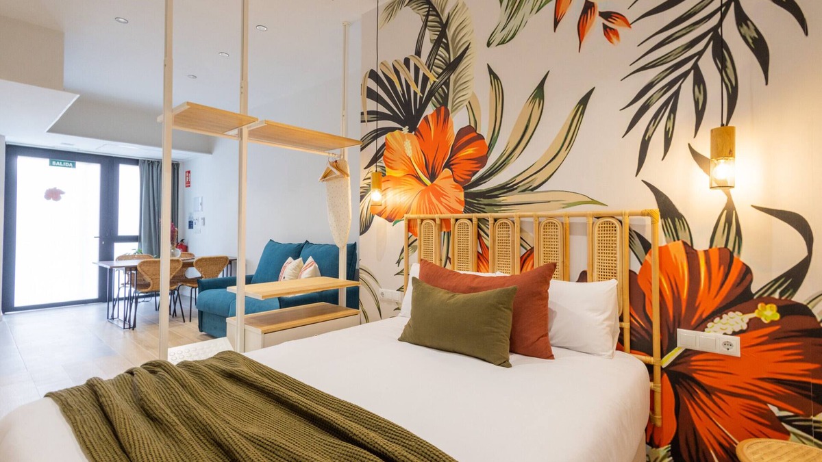 Nou Moles Apartment | The Green Apartment V by Florit Flats