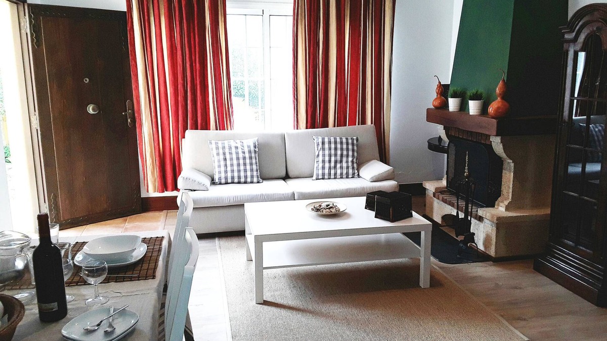 Tacoronte Ski Chalet | THE GREEN CHIMNEY, FREE WIFI. 5 MINUTES FROM THE TENERIFE NORTH AIRPORT