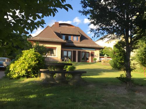 Friedrichsdorf Apartment | The Green Park Nest Frankfurt