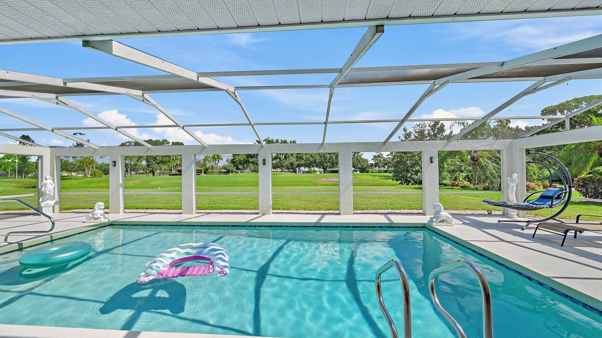 Braden River Villa | The Greenview- Private Villa