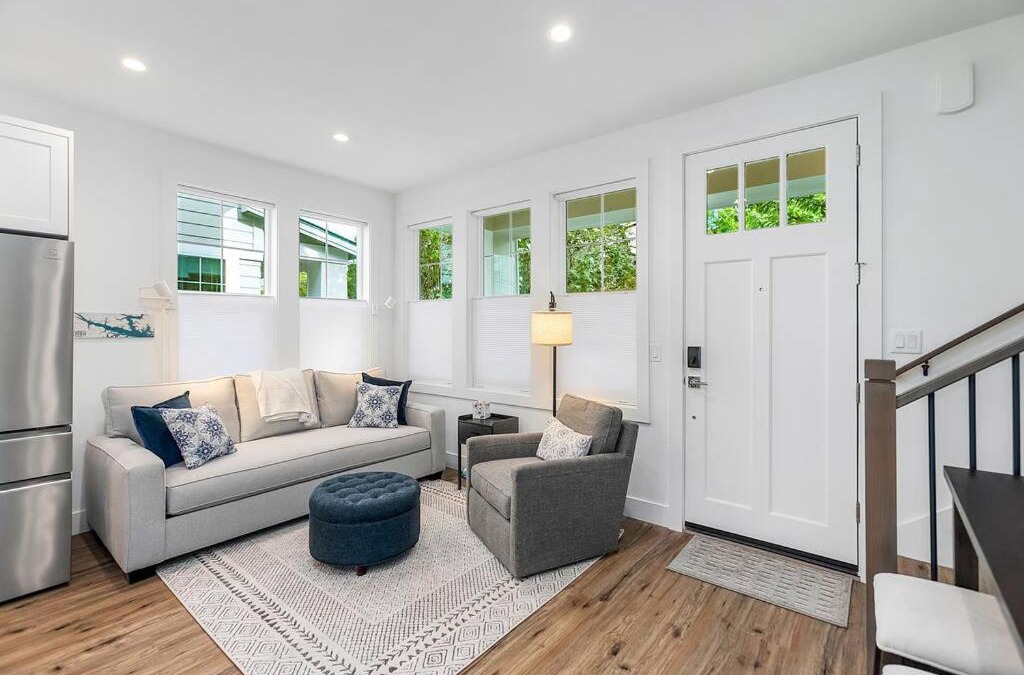 Whittier Heights Apartment | The Greenwood Gem