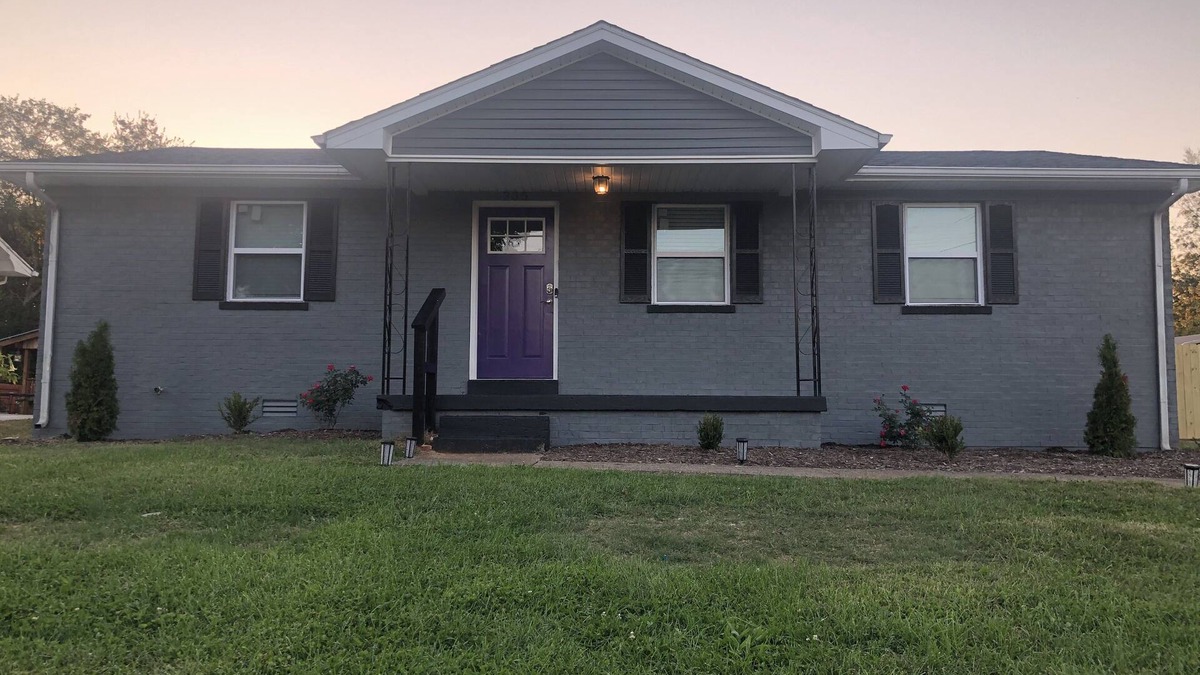 Bowling Green House | The Grey House