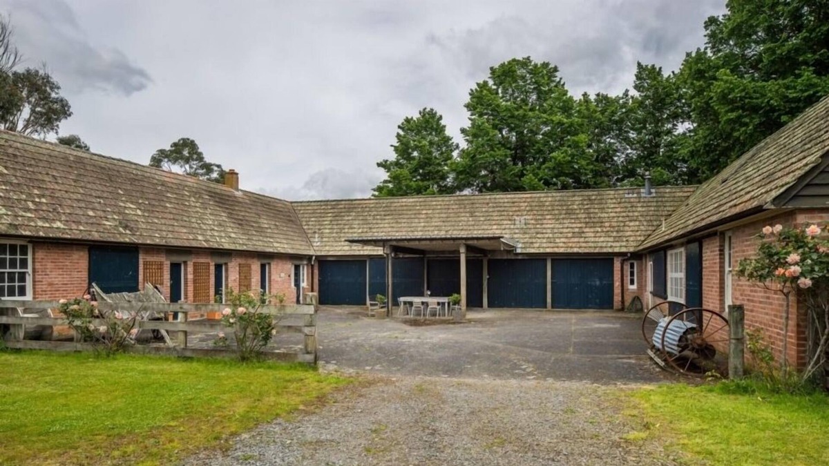 Featherston Cottage | The Groom's Quarters, Longwood