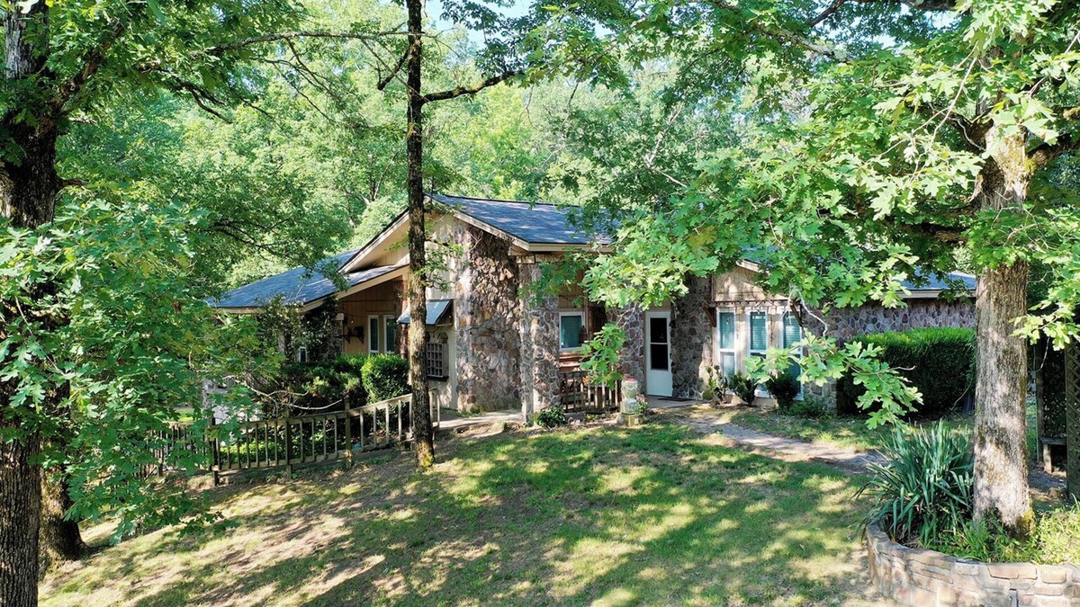 Mount Ida House | The Grotto - Family-sized retreat on 10 acres of pristine forest. Pet friendly!