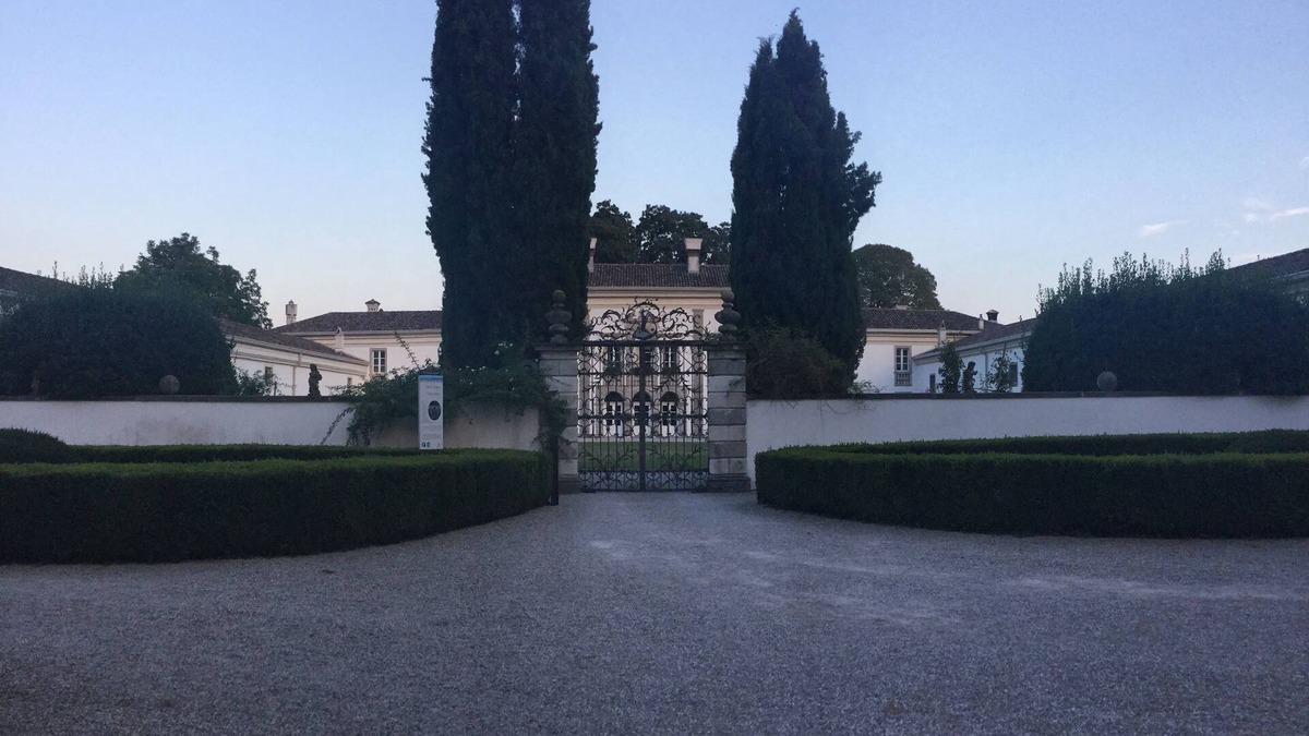 Nogaredo al Torre House | The guesthouse of Villa Gorgo