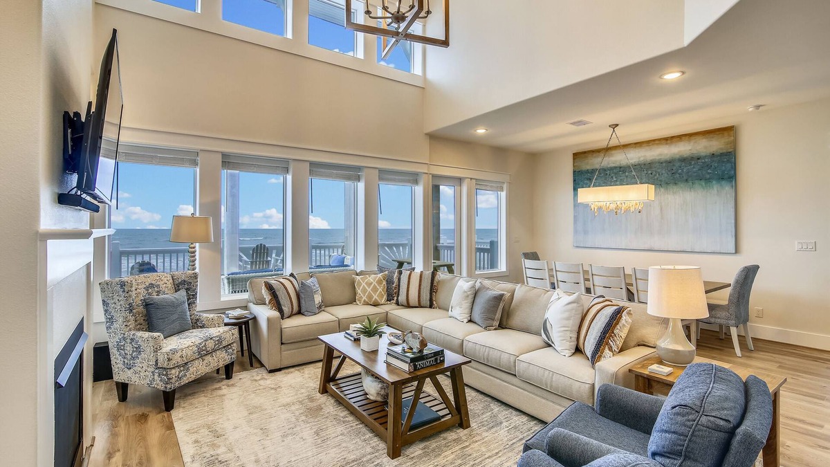 Galveston House | The Gulf Goddess® | Luxury Home, Community Pool!