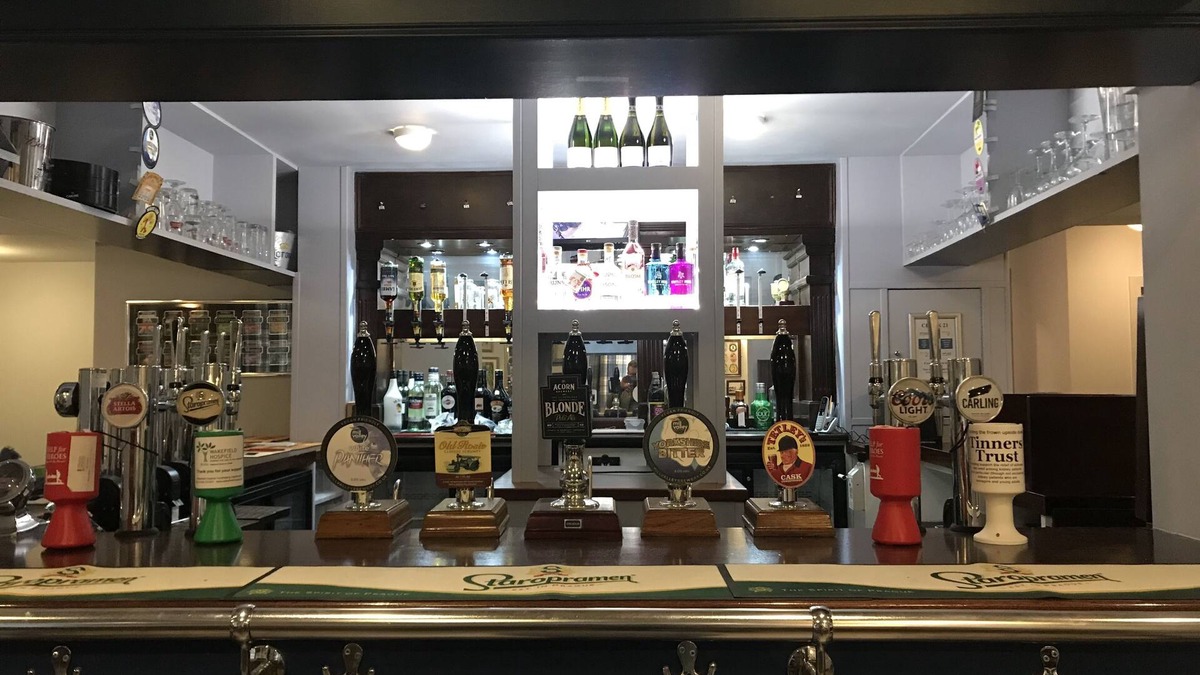 Morley Bed & Breakfast | The Halfway House