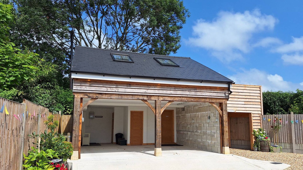 Maiden Newton Cottage | THE HALT, romantic in Maiden Newton