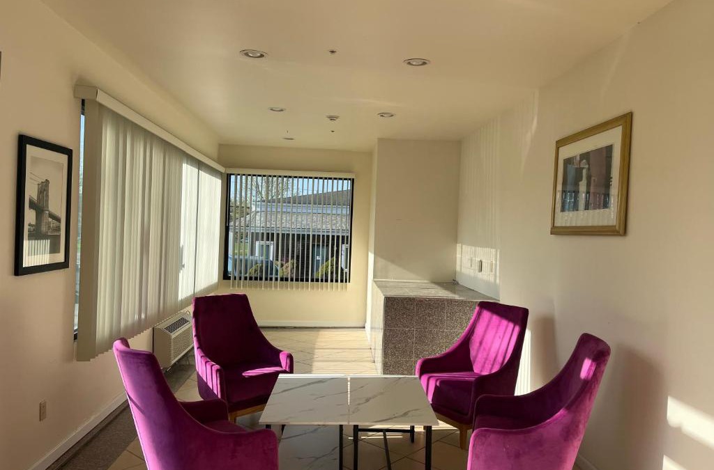 Warwick Hotel | The Hamlet Inn at Warwick