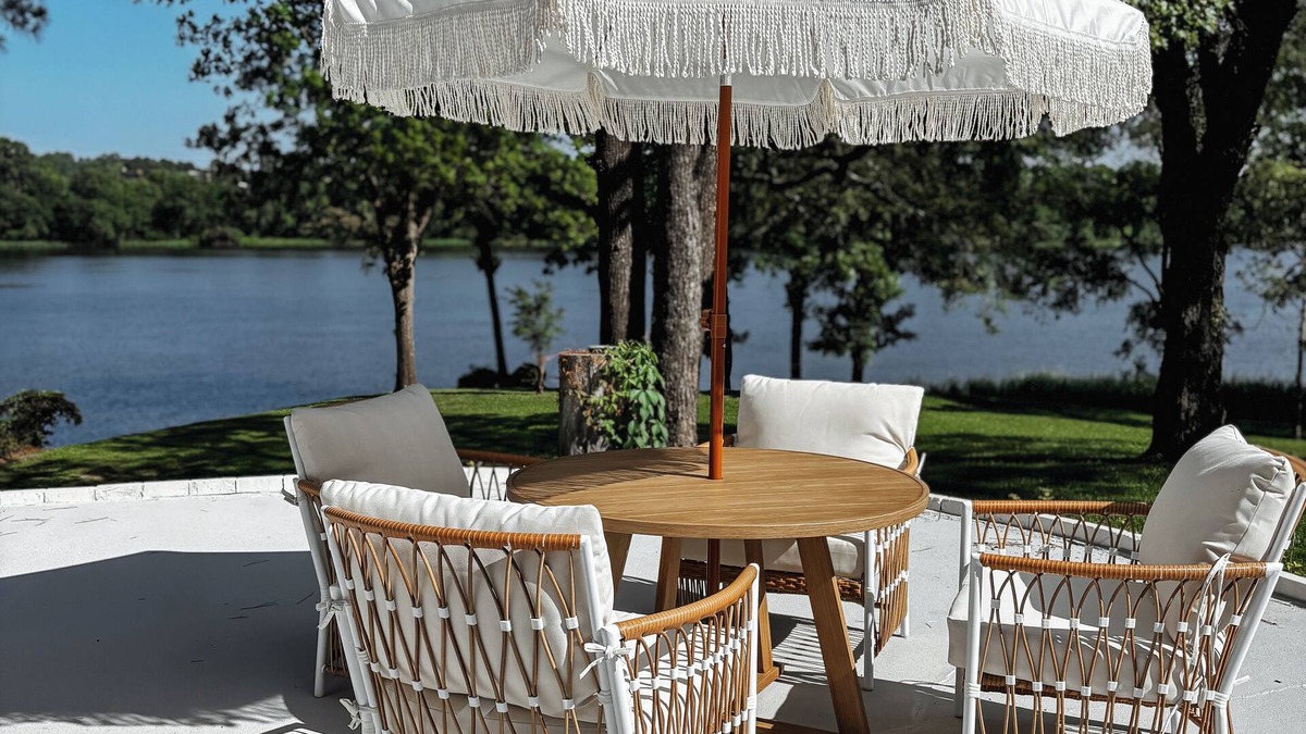 Lone Star House | The Hap Haven- a Charming Lakefront Retreat in East Texas - Perfect Getaway!