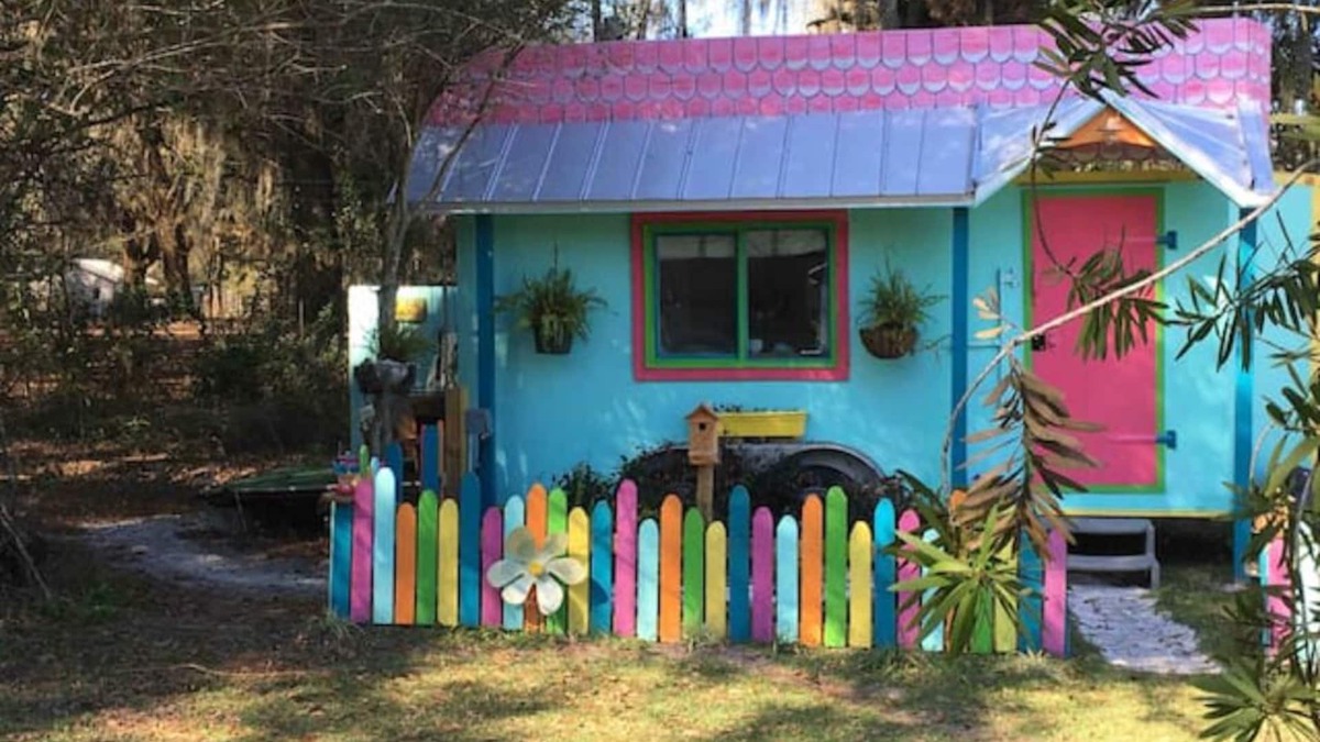 Live Oak Apartment | The Happy House Tiny Guest House