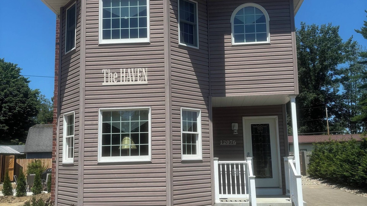 Conneaut Lake House | The Haven at Conneaut Lake