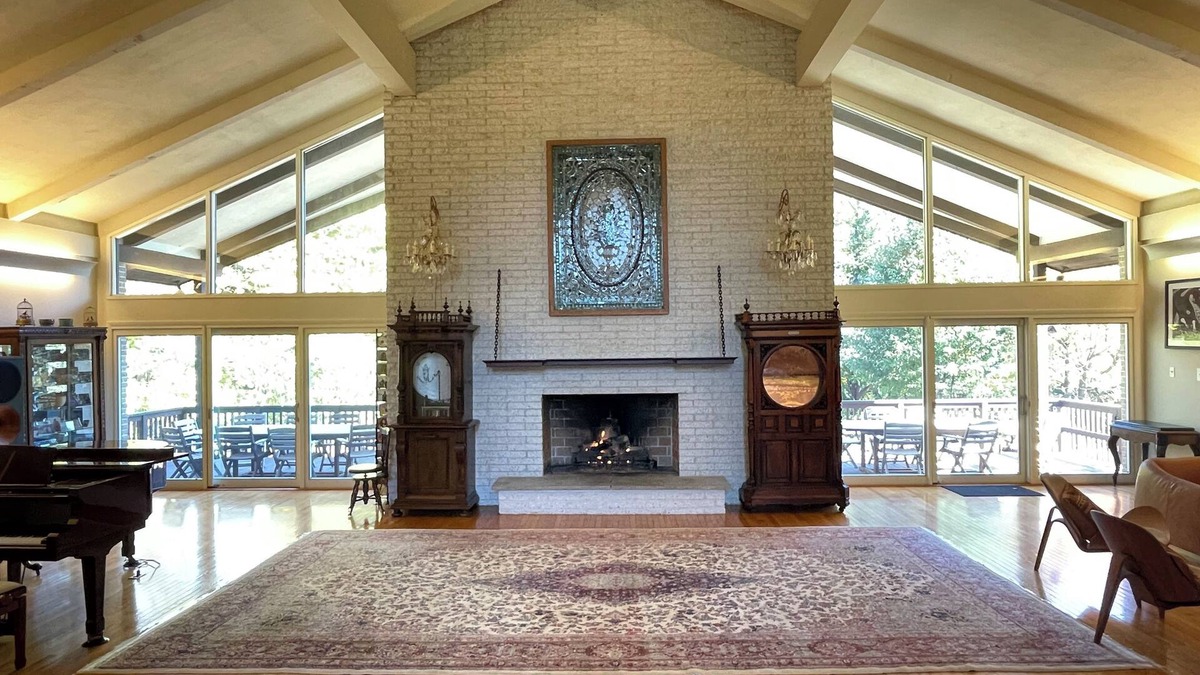 Berwyn House | The Haven—Home with Delightful Gardens, Game Room, and Magical Hot Tub