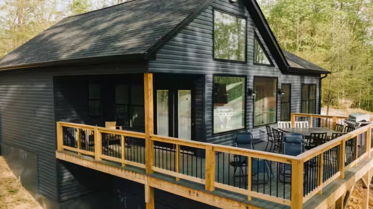 Nancy House | The Haven on Lakeshore Drive