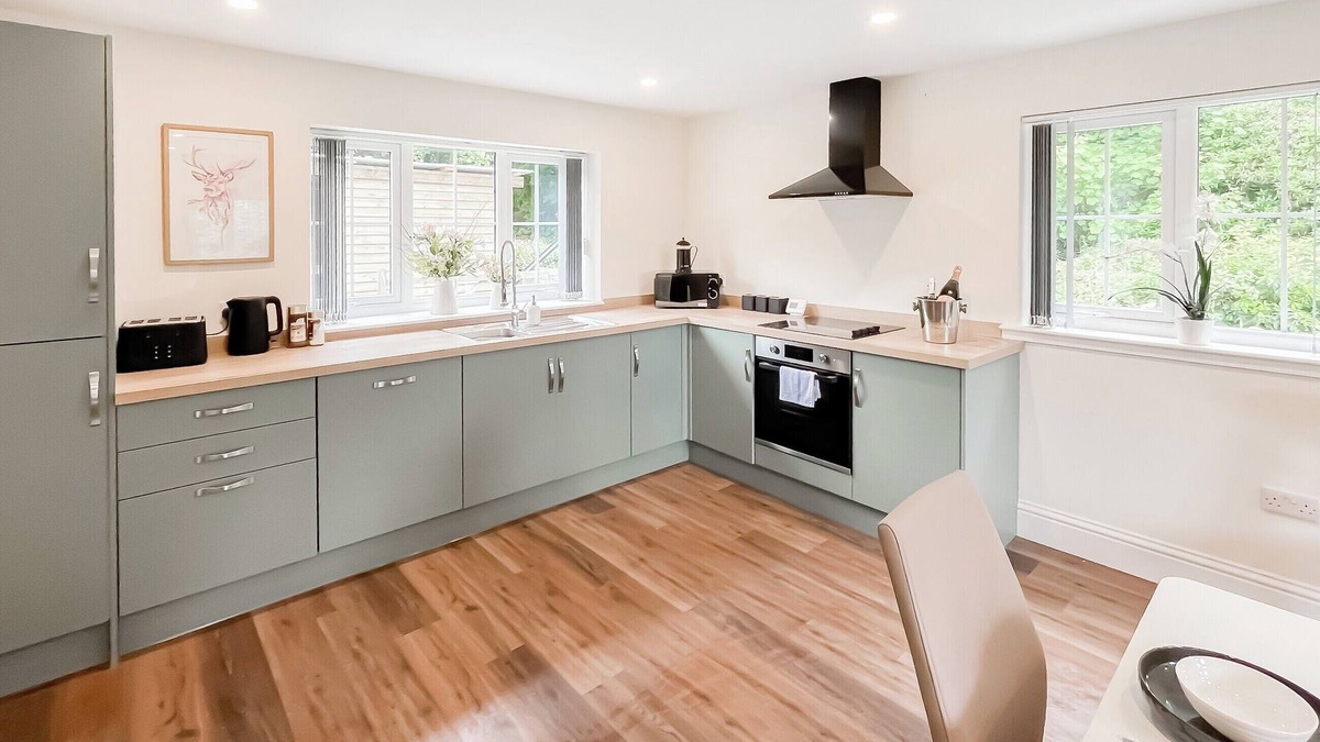 Dunragit Cottage | The Hawthorns - UK45616