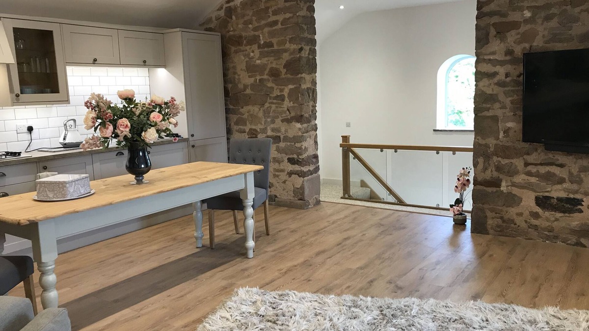 Congleton Other | THE HAYLOFT CHESHIRE- A Brand new stunning barn conversion.