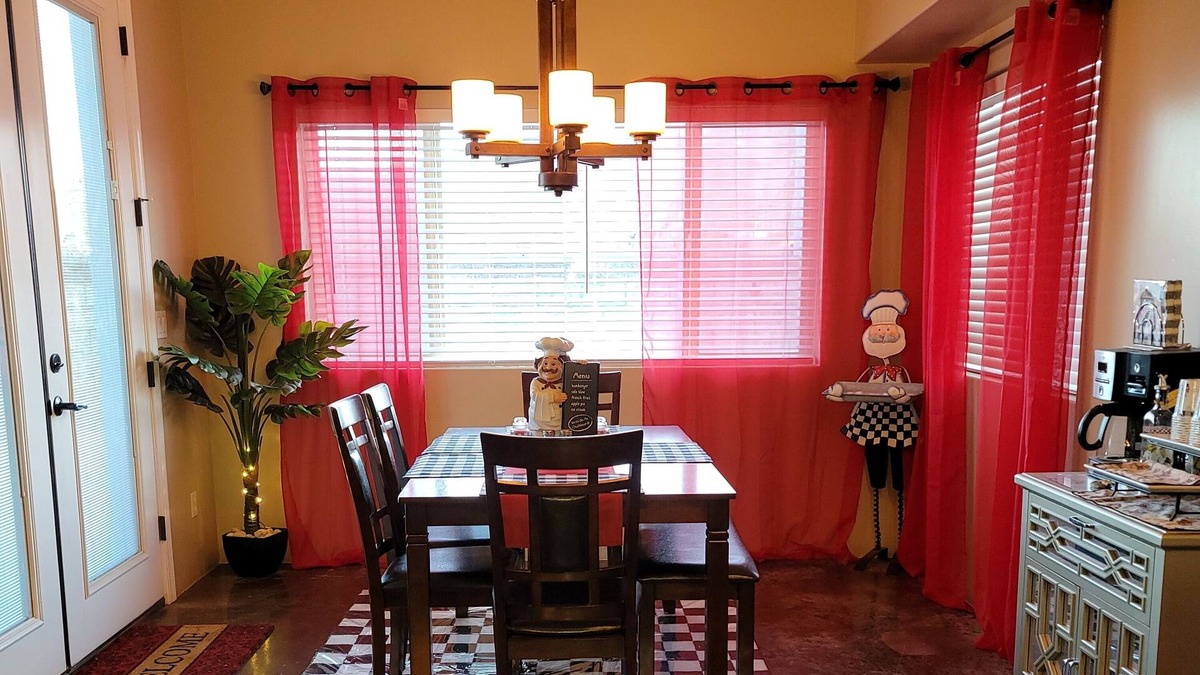 Kingman House | " The Heart of Historic Route 66 "
