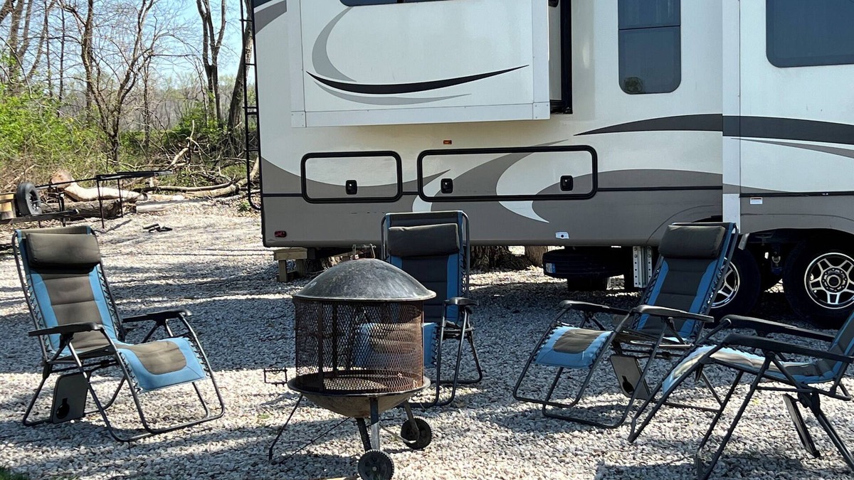 Keosauqua House | The Henhouse-A Tiny Home on Wheels-Pet Friendly