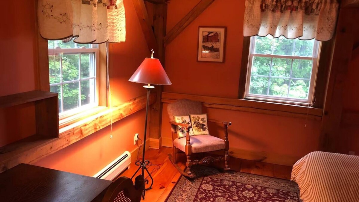 Etna Apartment | The Henhouse at The Yellow Barn Estate