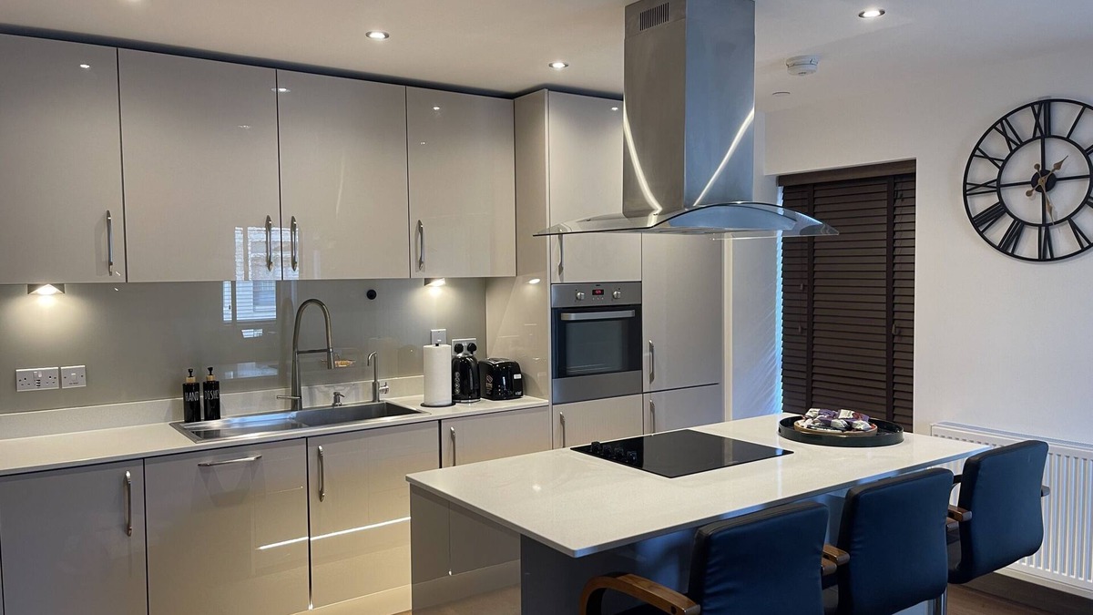 Harlow Apartment | The Hepworths Comfort Delight- Edinburgh Way