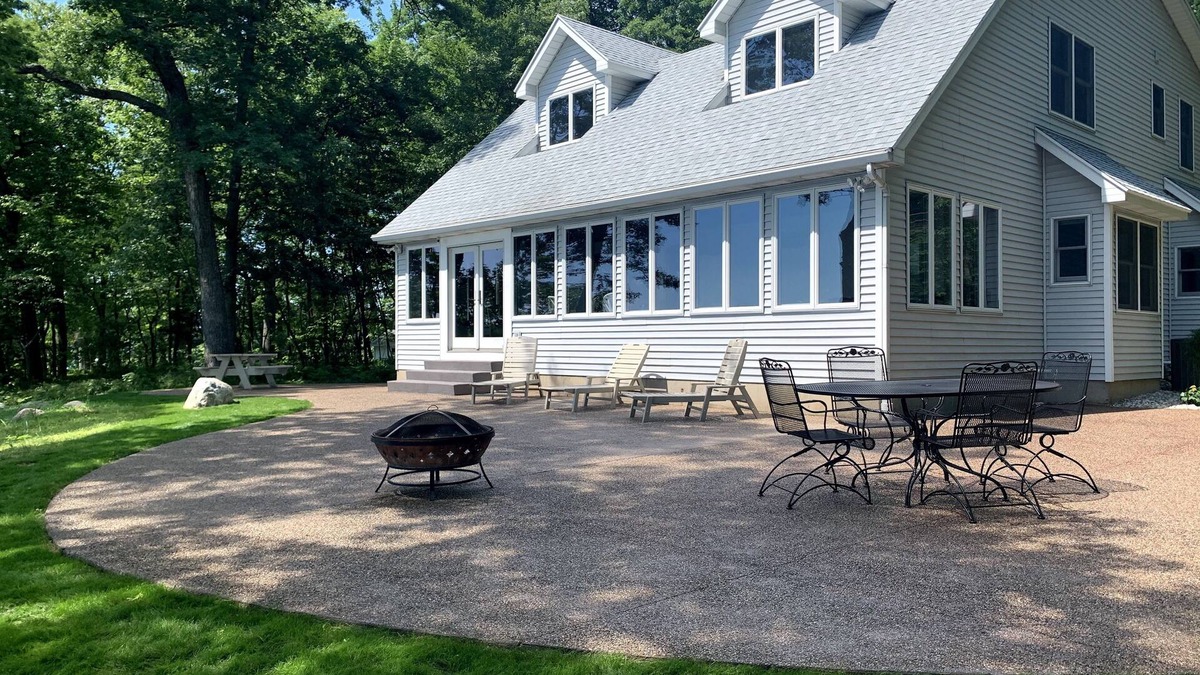 Bradley House | The Hermitage Retreat at Gun Lake