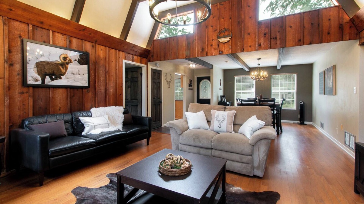 Gainesville Cabin | The Hidden Cabin - Adventure Awaits!