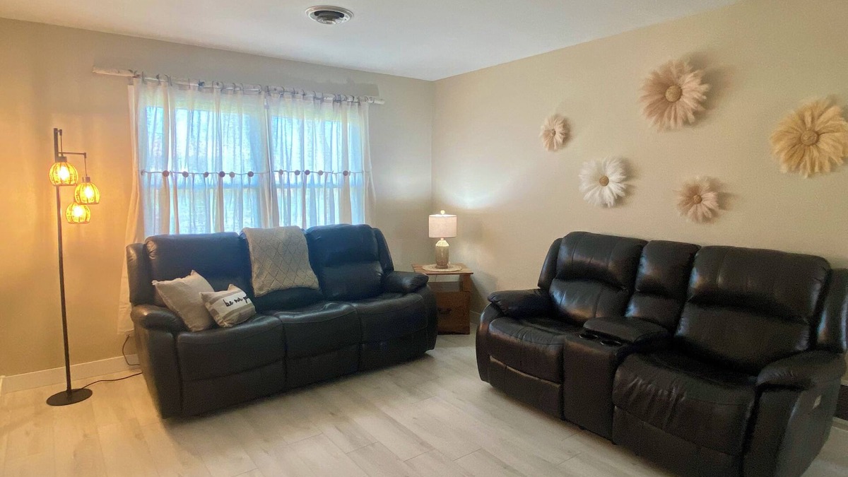 Portage House | The Hidden Gem - A brand new 2-bedroom duplex in Portage