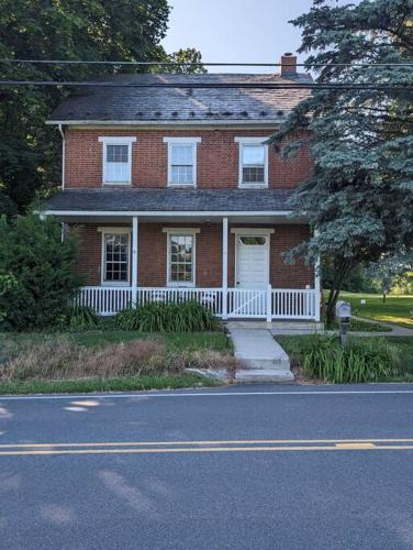 Lebanon - Pine Grove House | The Hidden Homestead