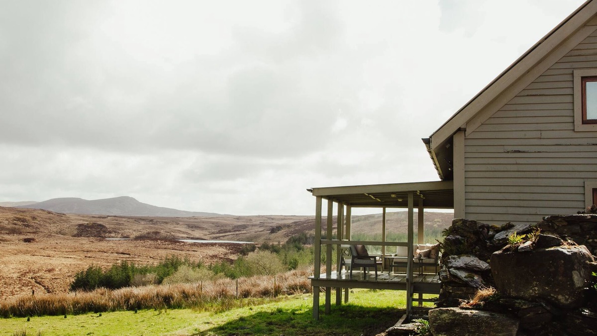 Glenties Cabin | The Hidden Lodge, Ardara, Donegal. F94 X3C1