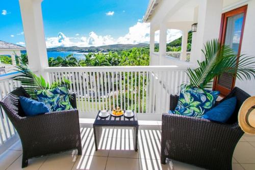 Freetown Apartment | The Hideaway 3 Bedroom suite Pool/Sea View