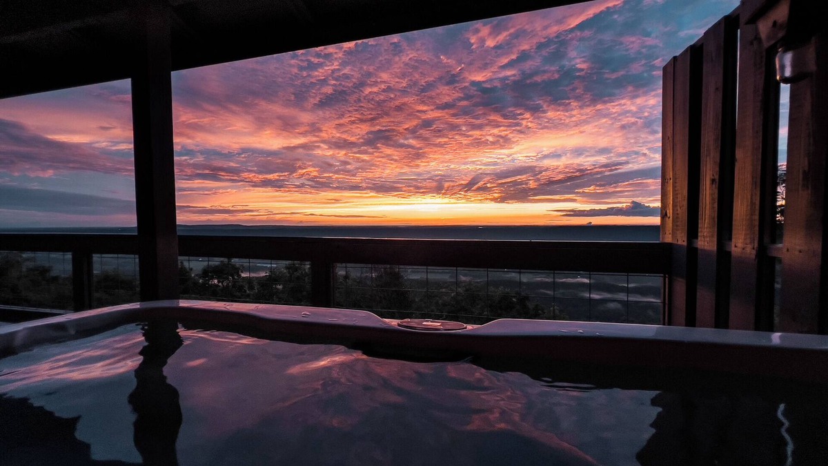 Valley Head Cabin | The Hideaway at Mentone-amazing view of three states