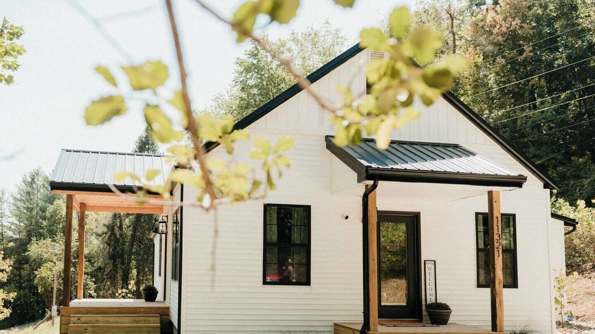 Bidwell Apartment | The Hideaway House