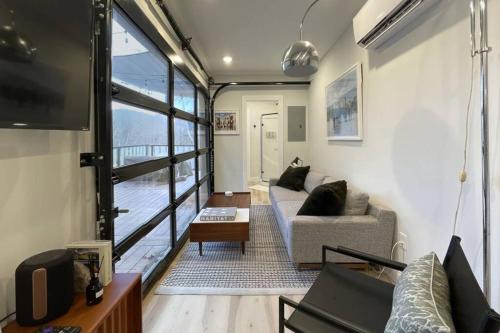 Hurricane House | The Hideaway on Tacketts - Shipping Container