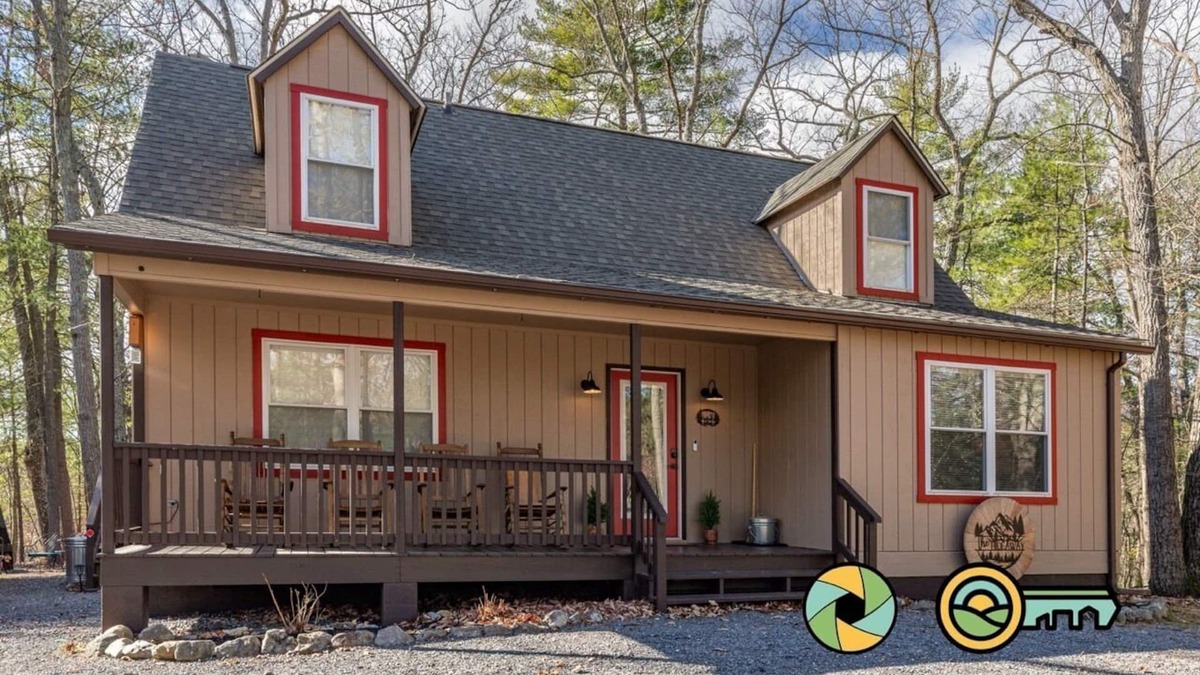 Basye Cabin | The Hideaway - quiet comfort, close to Bryce & Basye