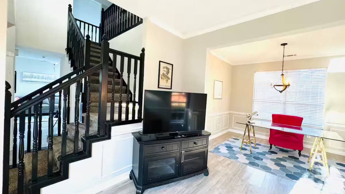 Flower Mound House | The Hideaway: Relax and Recharge