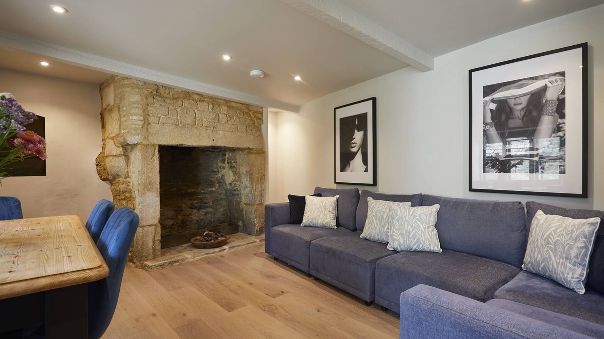 Bibury Cottage | The Hideaway - Sleeps 6