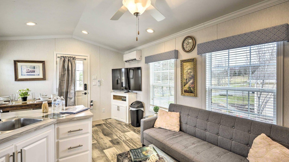Pleasant Mount Cottage | The Hideout Cottage Spring Midweek - 35% Off Promo