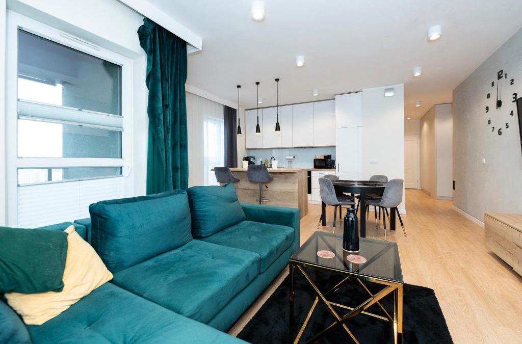 Srodmiescie Apartment | The Highest Penthouse in Lodz on B&B-FreeParking