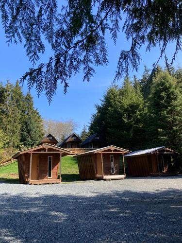 Port Renfrew Hotel | The Hiker Huts