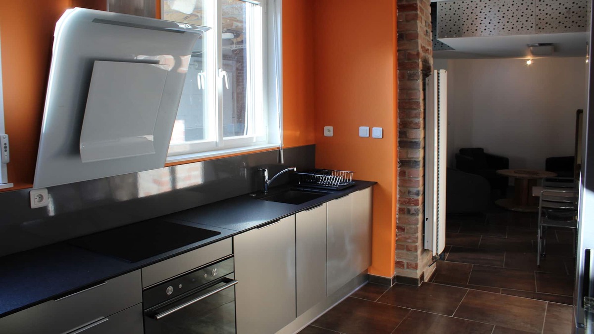 Servins House | The Hill Cottage