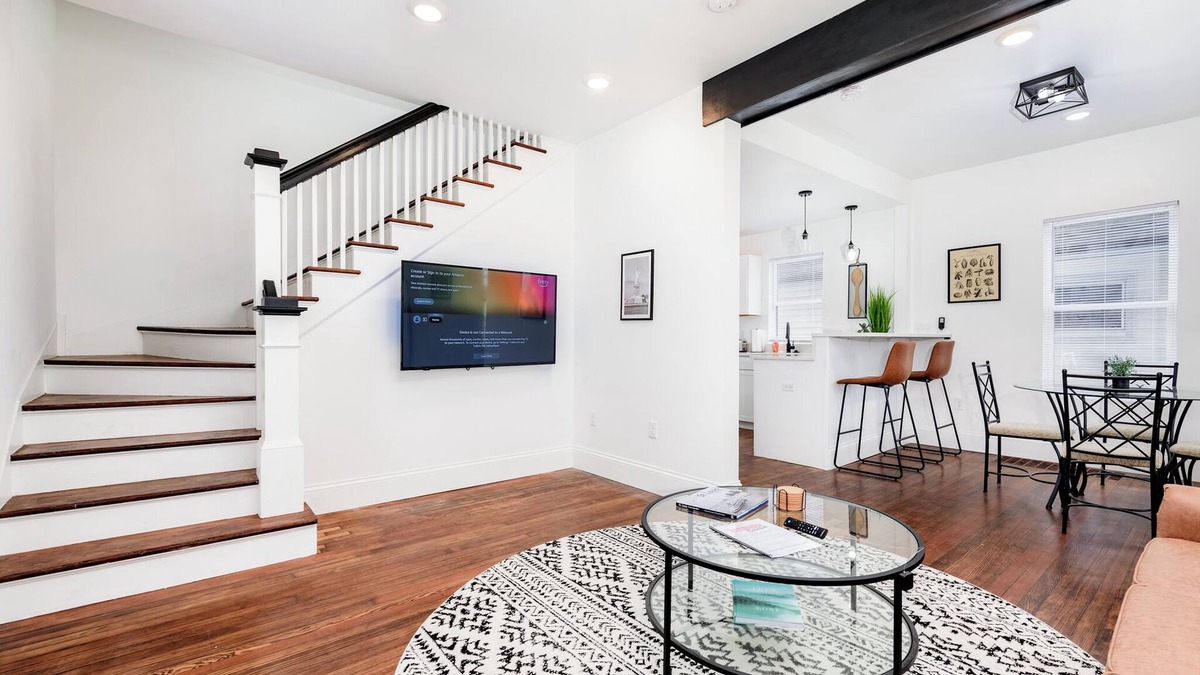 Tower Grove South House | The Hill/Dogtown Stylish Retreatn