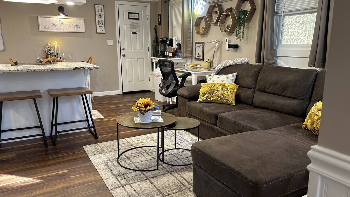 Billerica Apartment | The Hive: A Honeybee-Themed Retreat. Wi-fi, Video Games, EV Charger, Garden View