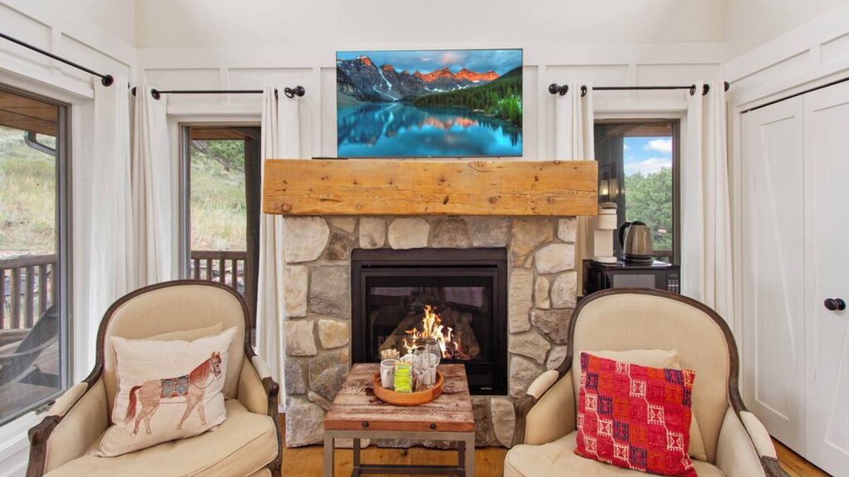 Allenspark Cabin | The Hogan #1 - A Pathways Ranch Original